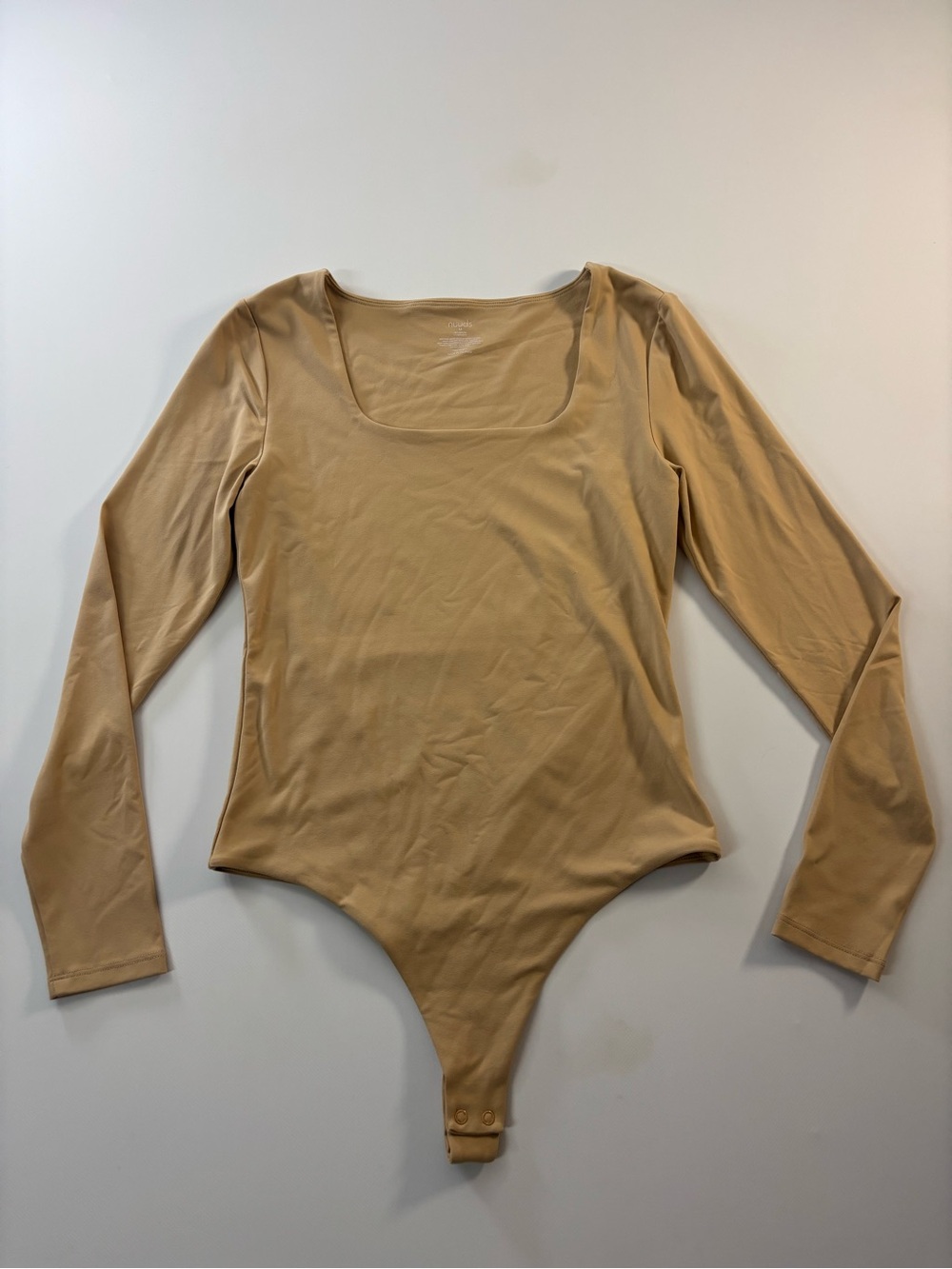 Nuuds‎ Bodysuit Tan Women’s Size Large Medium Long Sleeve Square Neck Bodysuit